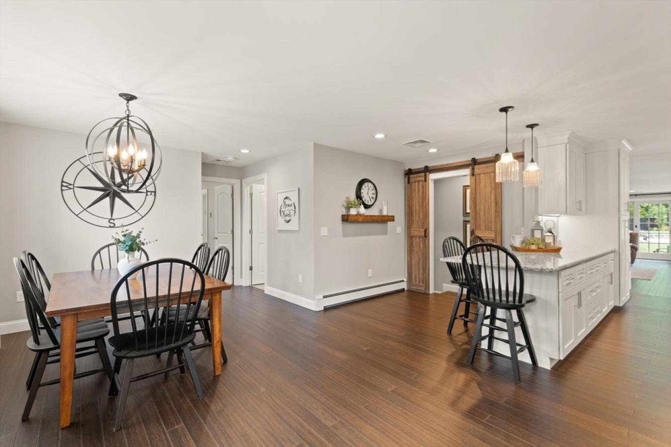 Middleboro, Plymouth, 02346, United States, 3 Bedrooms Bedrooms, ,2 BathroomsBathrooms,Residential,For Sale,1919316