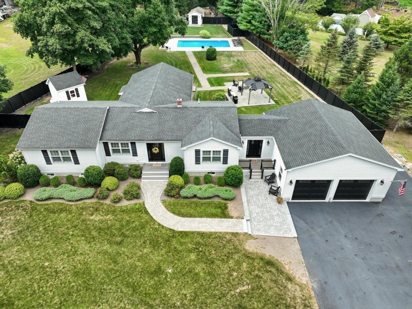 Middleboro, Plymouth, 02346, United States, 3 Bedrooms Bedrooms, ,2 BathroomsBathrooms,Residential,For Sale,1919316