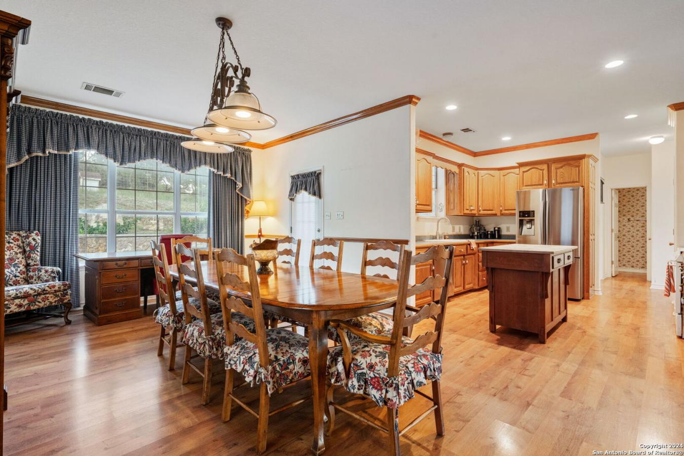 Boerne, Kendall, 78006, United States, 3 Bedrooms Bedrooms, ,2 BathroomsBathrooms,Residential,For Sale,1919315
