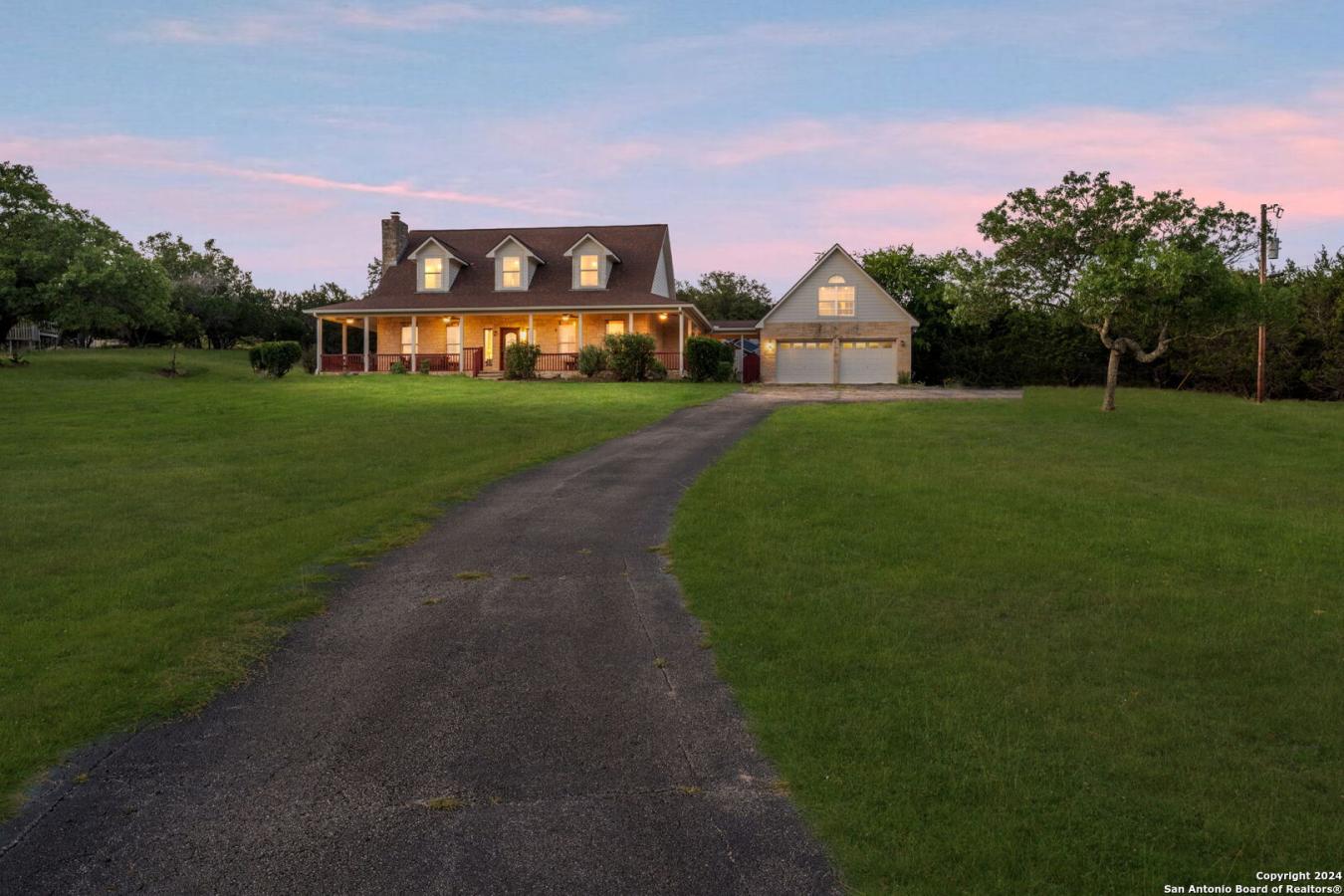 Boerne, Kendall, 78006, United States, 3 Bedrooms Bedrooms, ,2 BathroomsBathrooms,Residential,For Sale,1919315