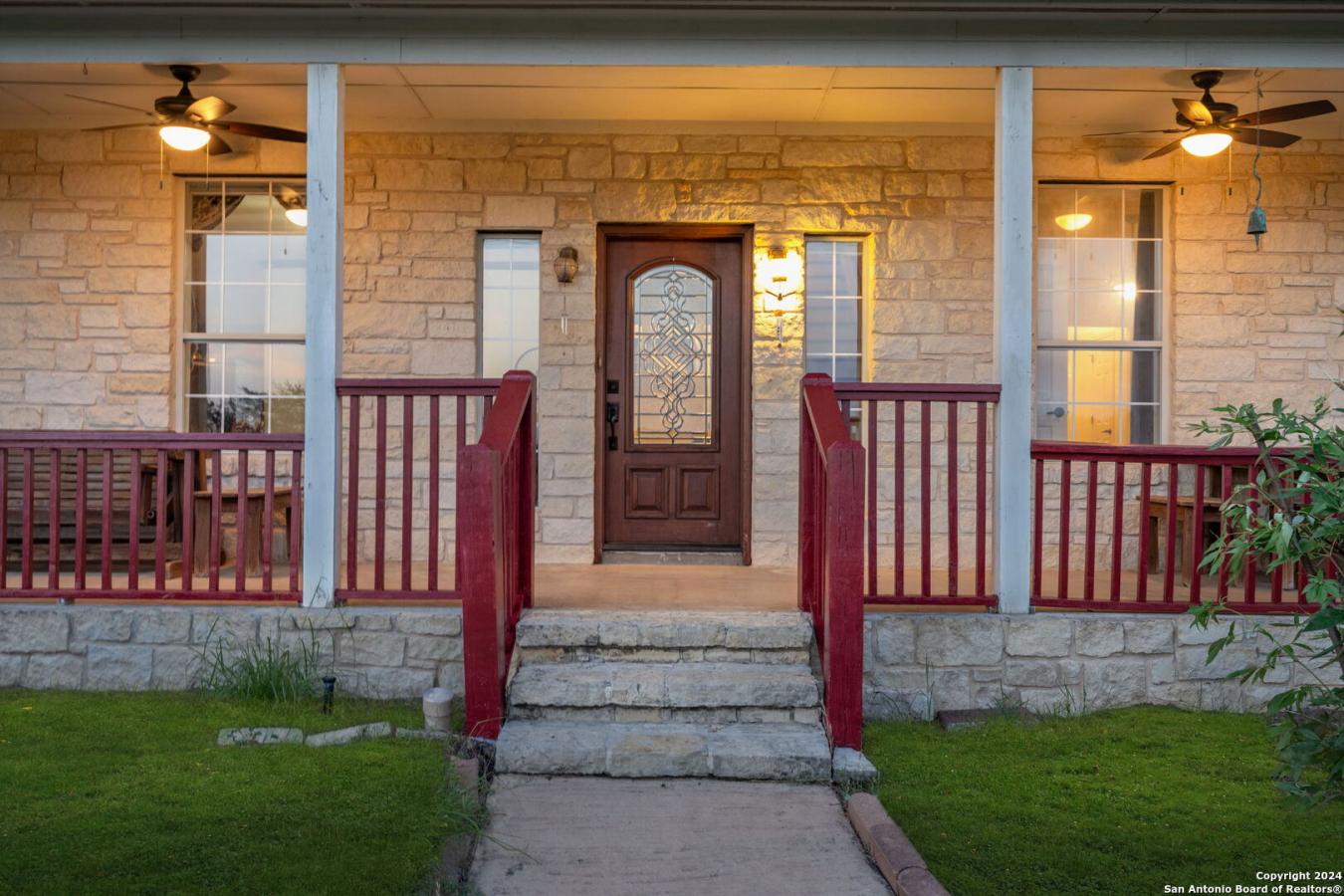 Boerne, Kendall, 78006, United States, 3 Bedrooms Bedrooms, ,2 BathroomsBathrooms,Residential,For Sale,1919315