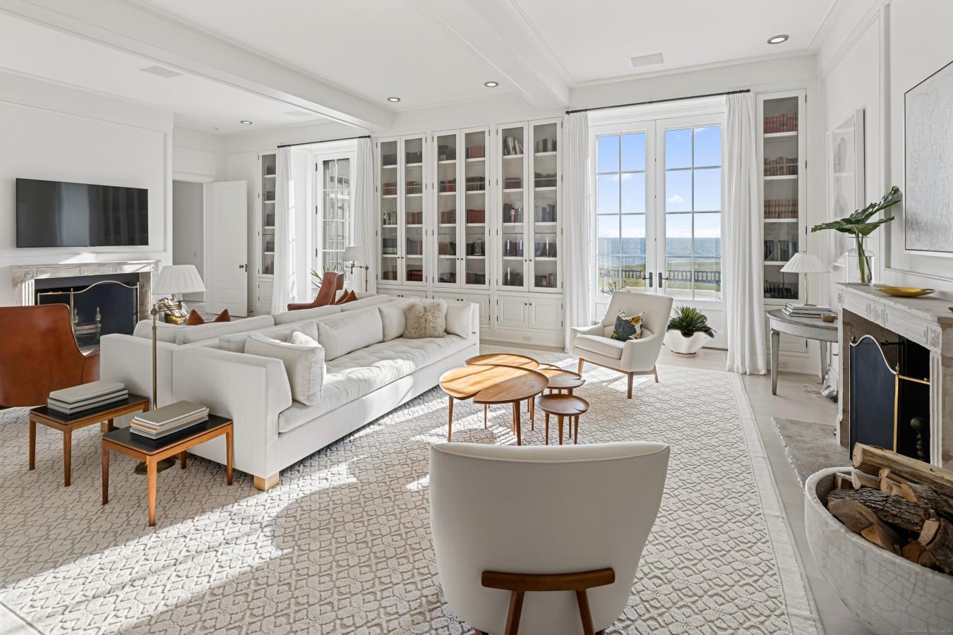 Fairfield, Connecticut, 06824, United States, 6 Bedrooms Bedrooms, ,7 BathroomsBathrooms,Residential,For Sale,1919313