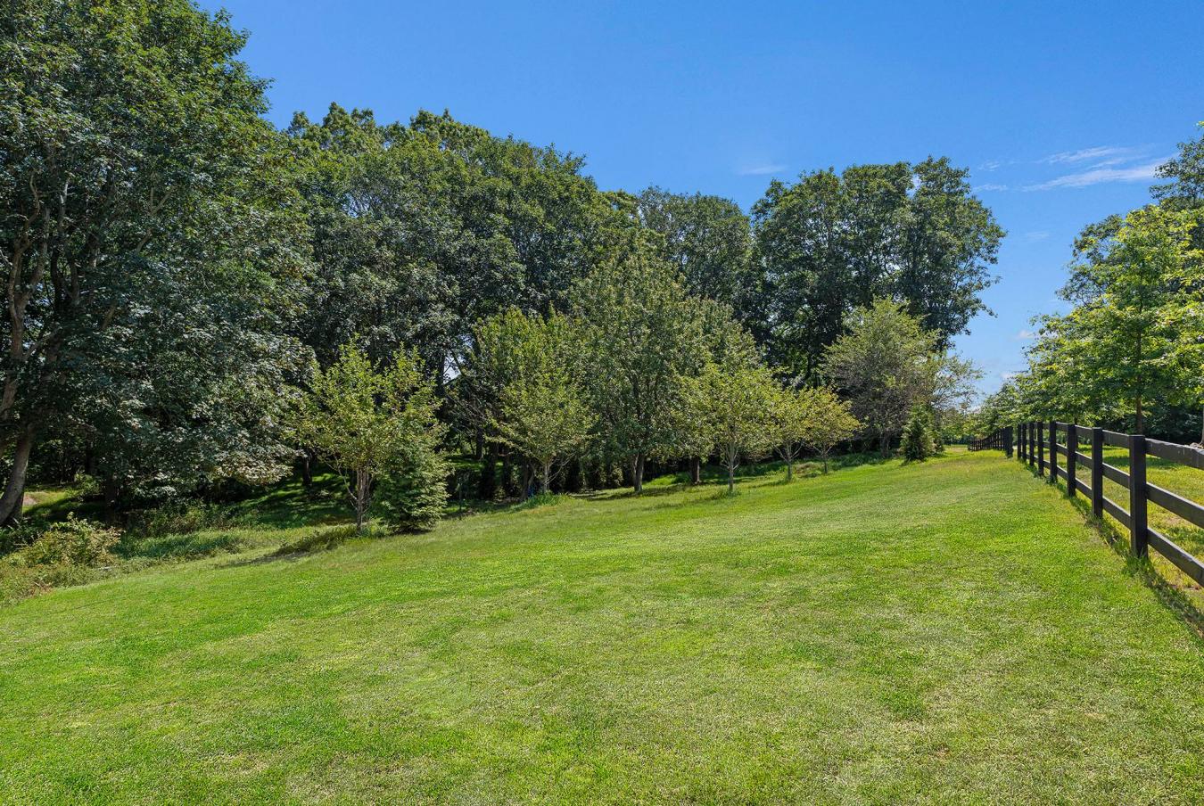 Bridgehampton, New York, 11932, United States, 7 Bedrooms Bedrooms, ,7 BathroomsBathrooms,Residential,For Sale,1919310