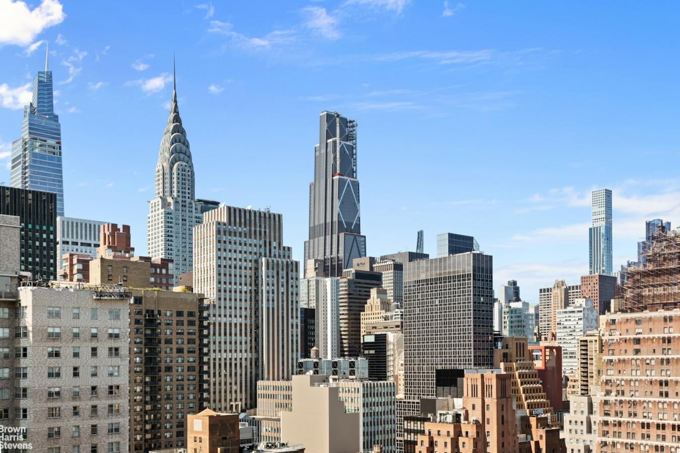 Murray Hill, New York, 10016, United States, 3 Bedrooms Bedrooms, ,3 BathroomsBathrooms,Residential,For Sale,1946298