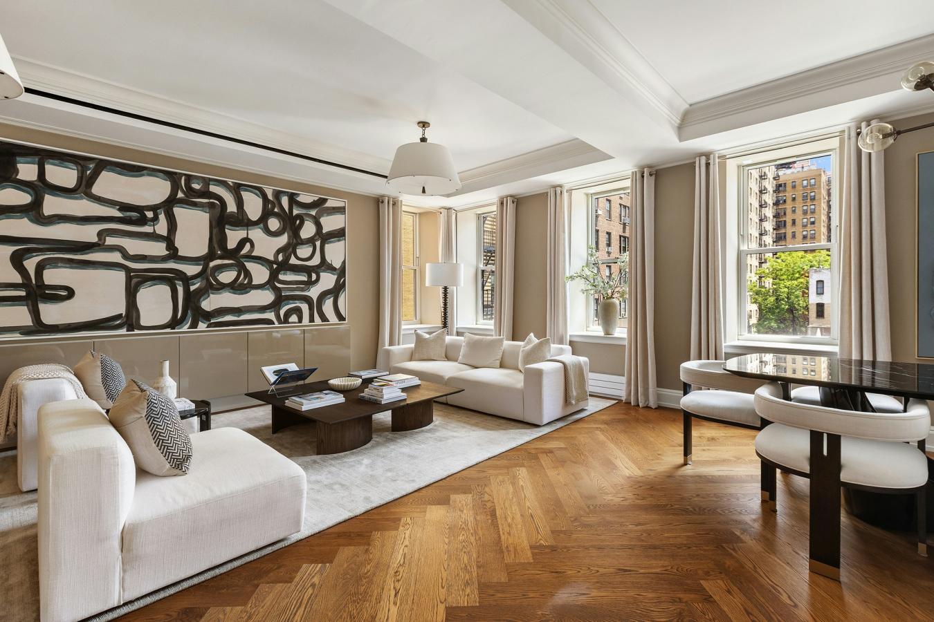 New York, New York, 10023, United States, 4 Bedrooms Bedrooms, ,4 BathroomsBathrooms,Residential,For Sale,1919302