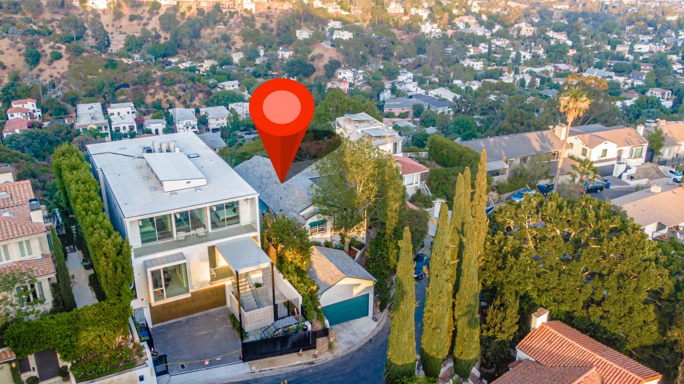 2646 Creston Drive, Los Angeles, CA, 90068, United States, 2 Bedrooms Bedrooms, ,2 BathroomsBathrooms,Residential,For Sale,2646 Creston Drive,1121394