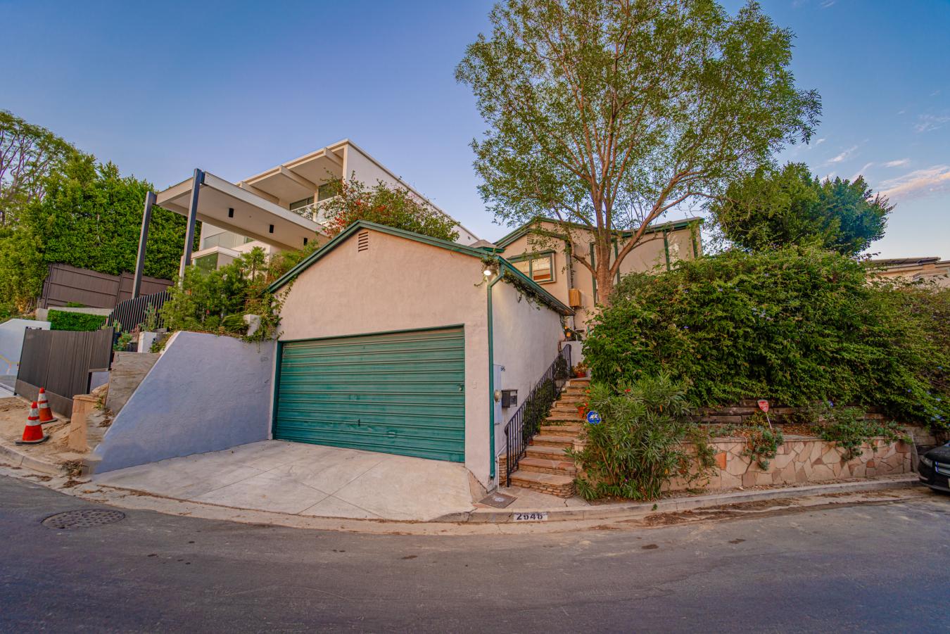 2646 Creston Drive, Los Angeles, CA, 90068, United States, 2 Bedrooms Bedrooms, ,2 BathroomsBathrooms,Residential,For Sale,2646 Creston Drive,1121394