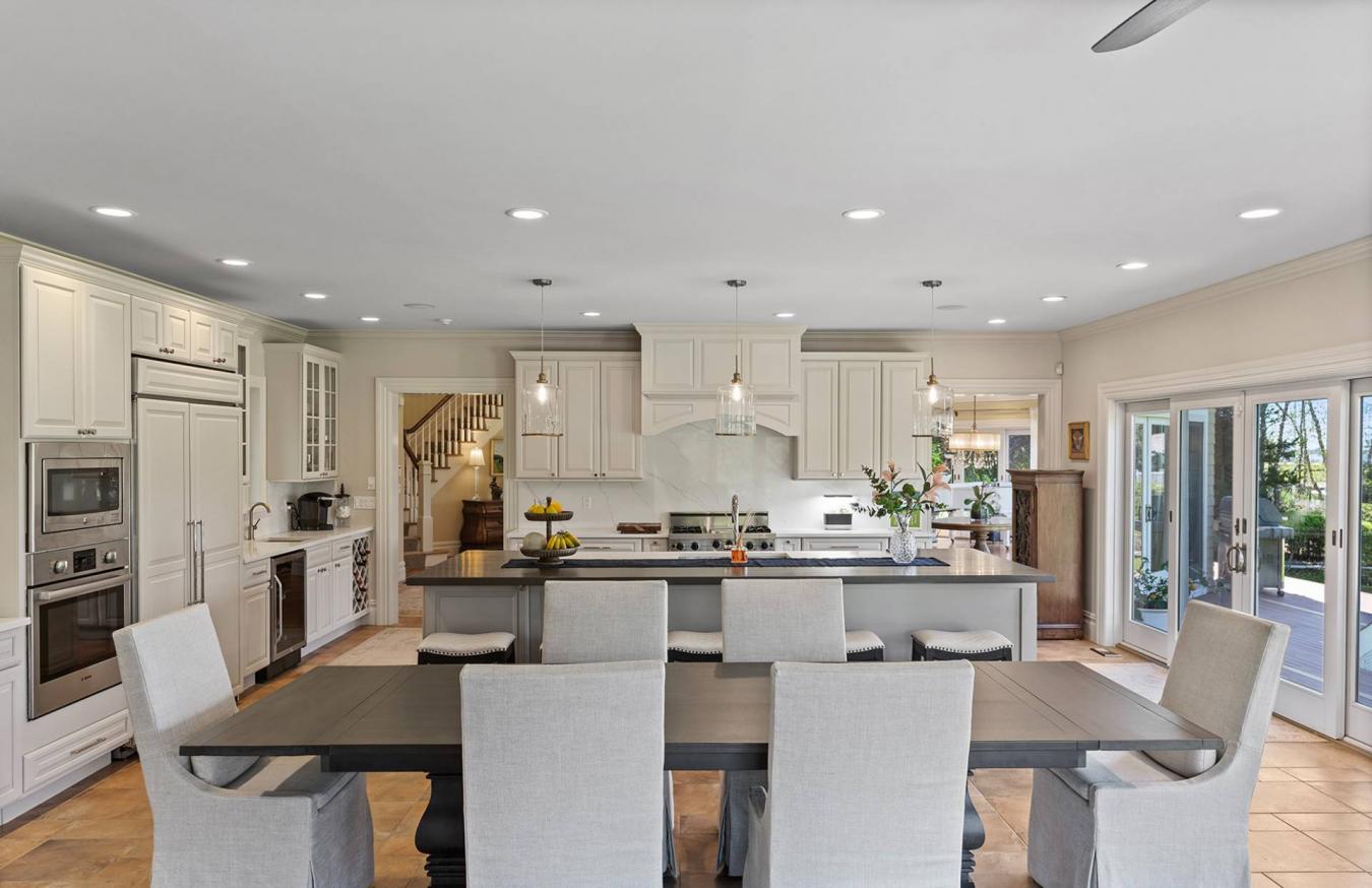 Remsenburg, New York, 11960, United States, 4 Bedrooms Bedrooms, ,3 BathroomsBathrooms,Residential,For Sale,1919300