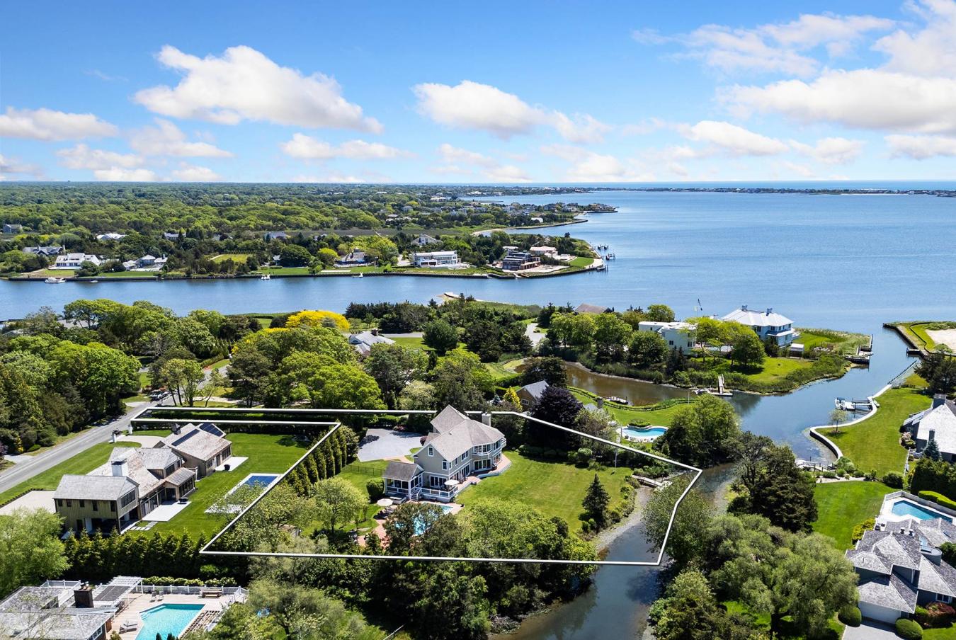 Remsenburg, New York, 11960, United States, 4 Bedrooms Bedrooms, ,3 BathroomsBathrooms,Residential,For Sale,1919300