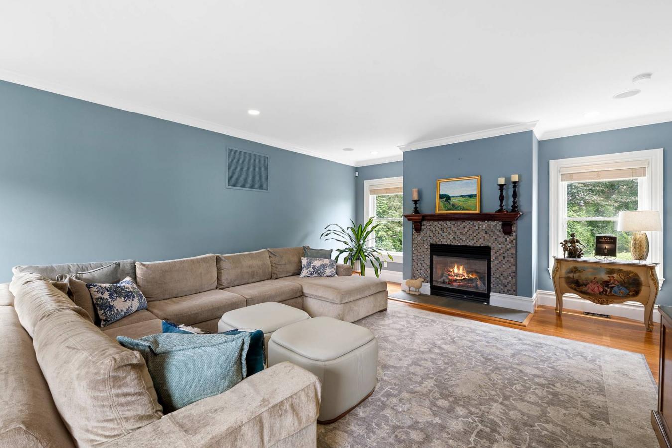 Remsenburg, New York, 11960, United States, 4 Bedrooms Bedrooms, ,3 BathroomsBathrooms,Residential,For Sale,1919300