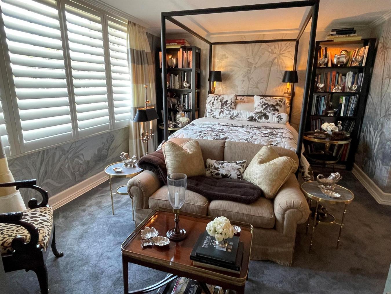 Palm Beach, Florida, 33480, United States, 2 Bedrooms Bedrooms, ,2 BathroomsBathrooms,Residential,For Sale,1919296