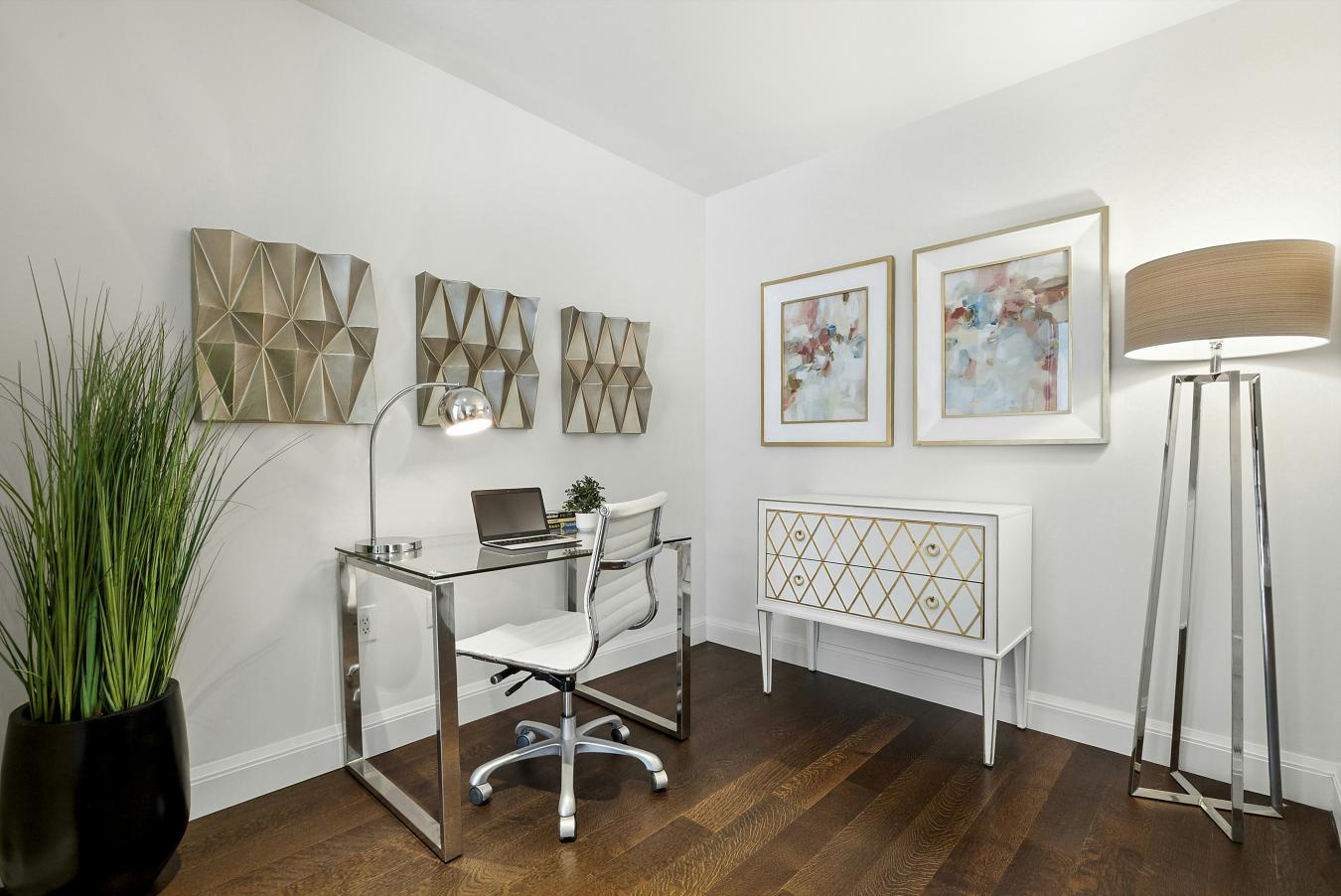 Battery Park City, New York, 10004, United States, 4 Bedrooms Bedrooms, ,3 BathroomsBathrooms,Residential,For Sale,1919295