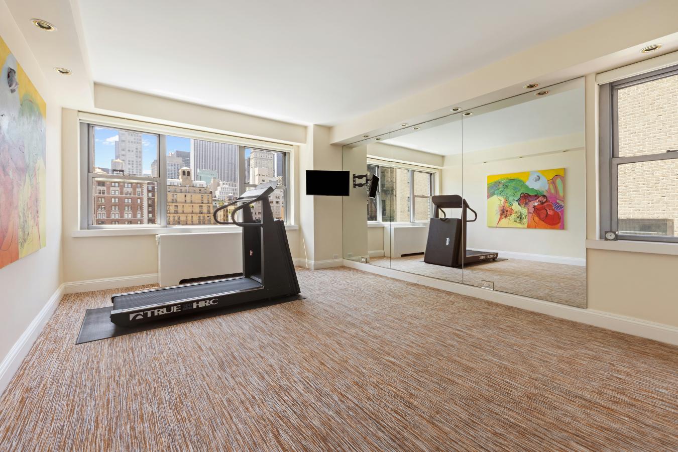 New York, New York, 10065, United States, 2 Bedrooms Bedrooms, ,2 BathroomsBathrooms,Residential,For Sale,1919294