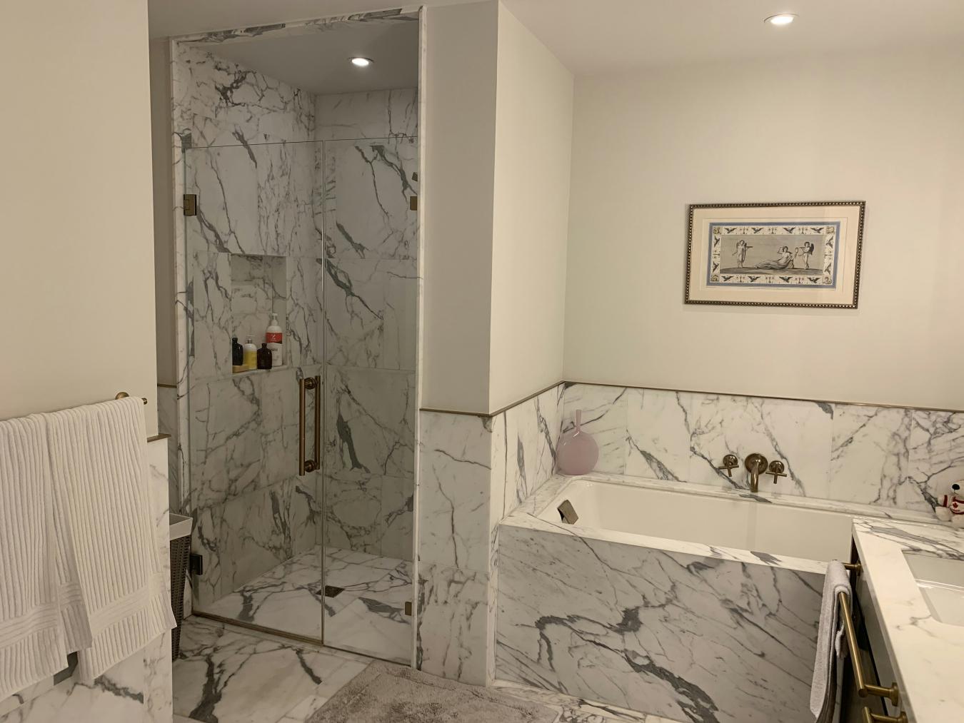 New York, New York, 10022, United States, 3 Bedrooms Bedrooms, ,3 BathroomsBathrooms,Residential,For Sale,1919293