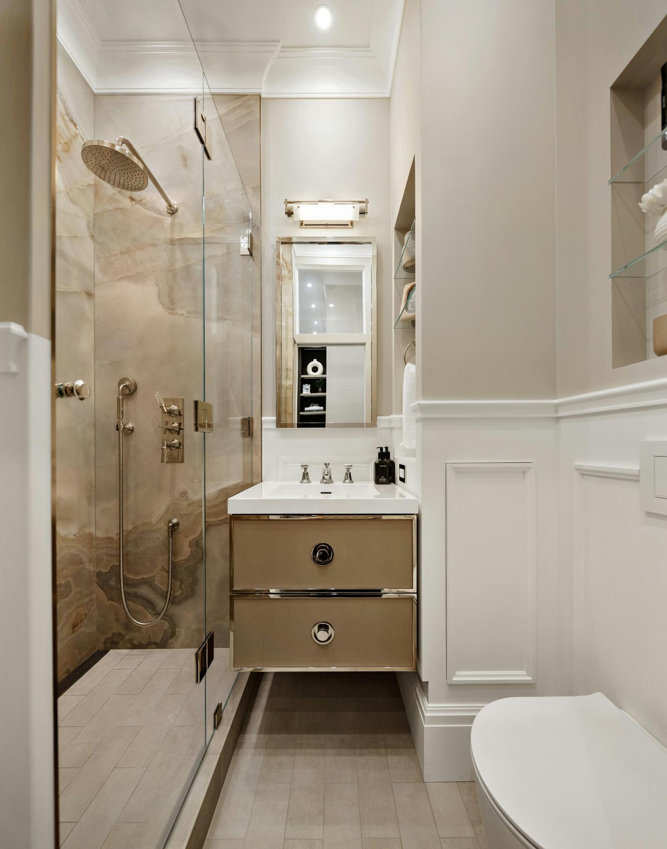 New York, New York, 10023, United States, 3 Bedrooms Bedrooms, ,3 BathroomsBathrooms,Residential,For Sale,1919290