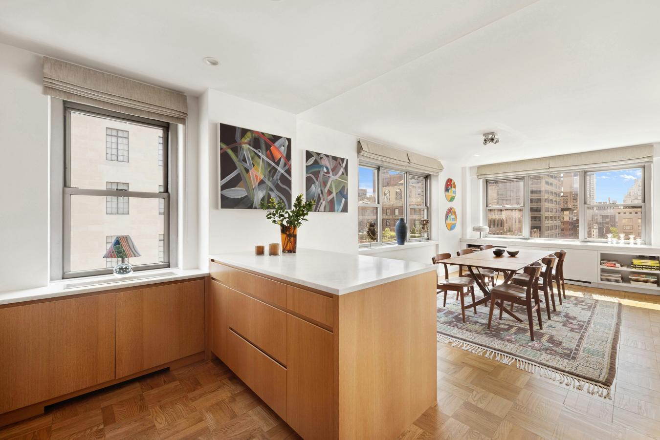 New York, New York, 10065, United States, 2 Bedrooms Bedrooms, ,2 BathroomsBathrooms,Residential,For Sale,1919288