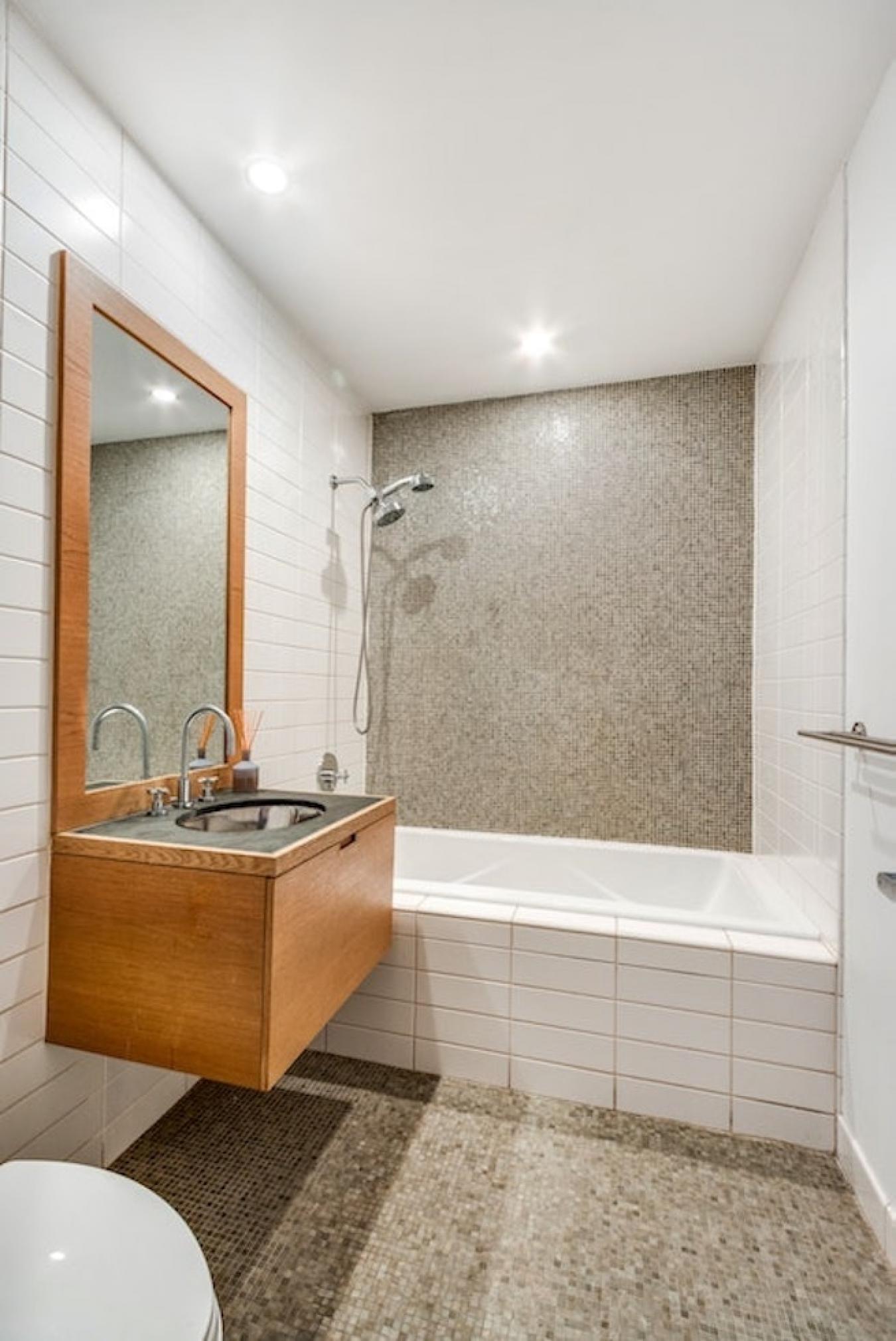 Flatiron, New York, 10010, United States, 2 Bedrooms Bedrooms, ,2 BathroomsBathrooms,Residential,For Sale,1919276