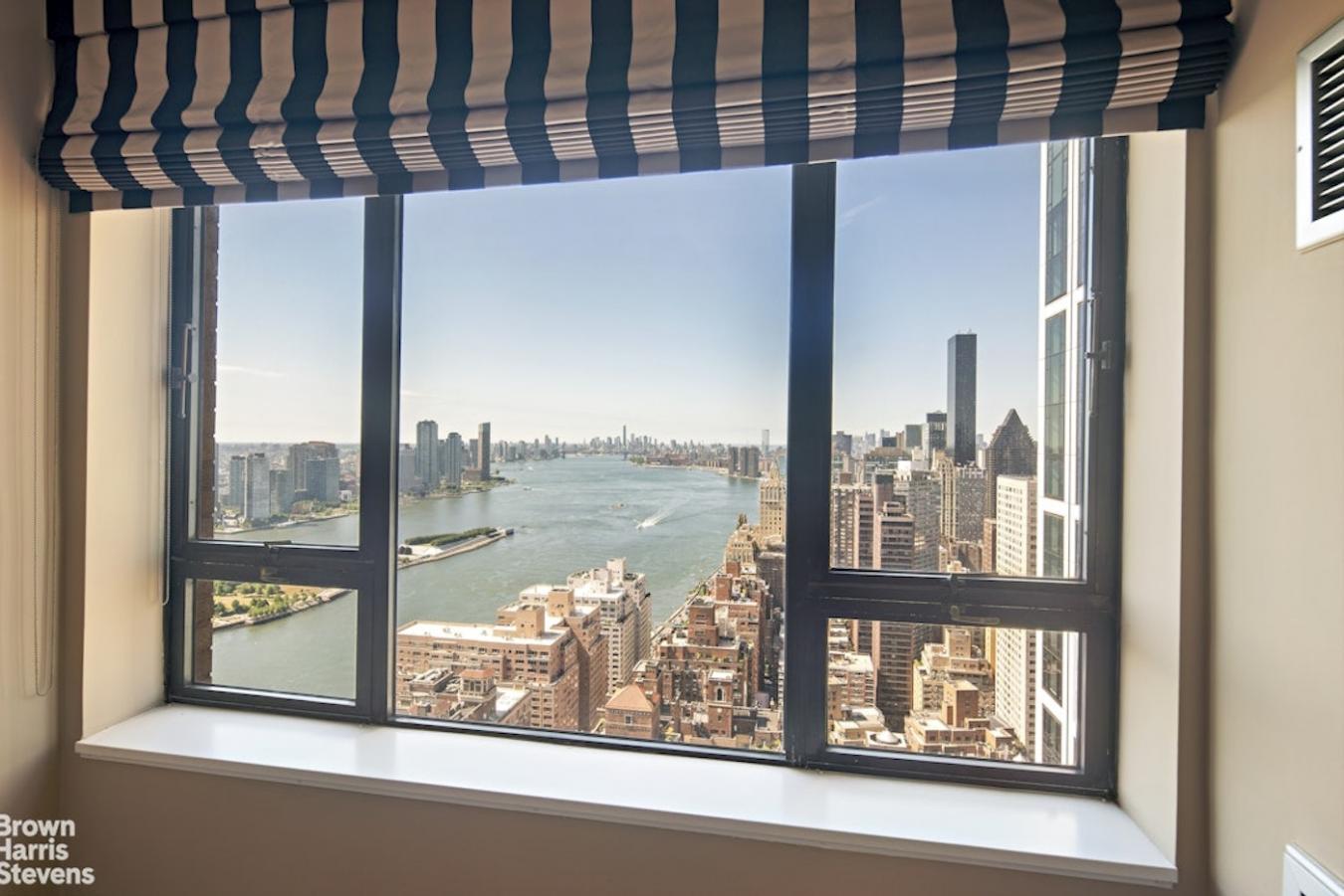 New York, New York, 10022, United States, 2 Bedrooms Bedrooms, ,2 BathroomsBathrooms,Residential,For Sale,1919268