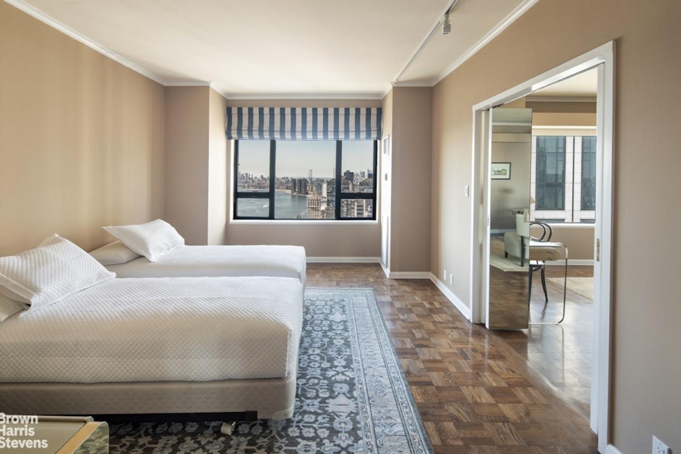 New York, New York, 10022, United States, 2 Bedrooms Bedrooms, ,2 BathroomsBathrooms,Residential,For Sale,1919268