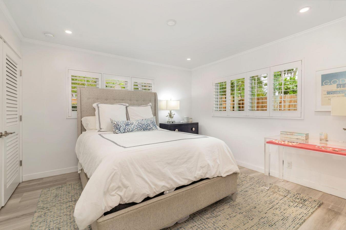 West Palm Beach, Florida, 33405, United States, 3 Bedrooms Bedrooms, ,2 BathroomsBathrooms,Residential,For Sale,1919264