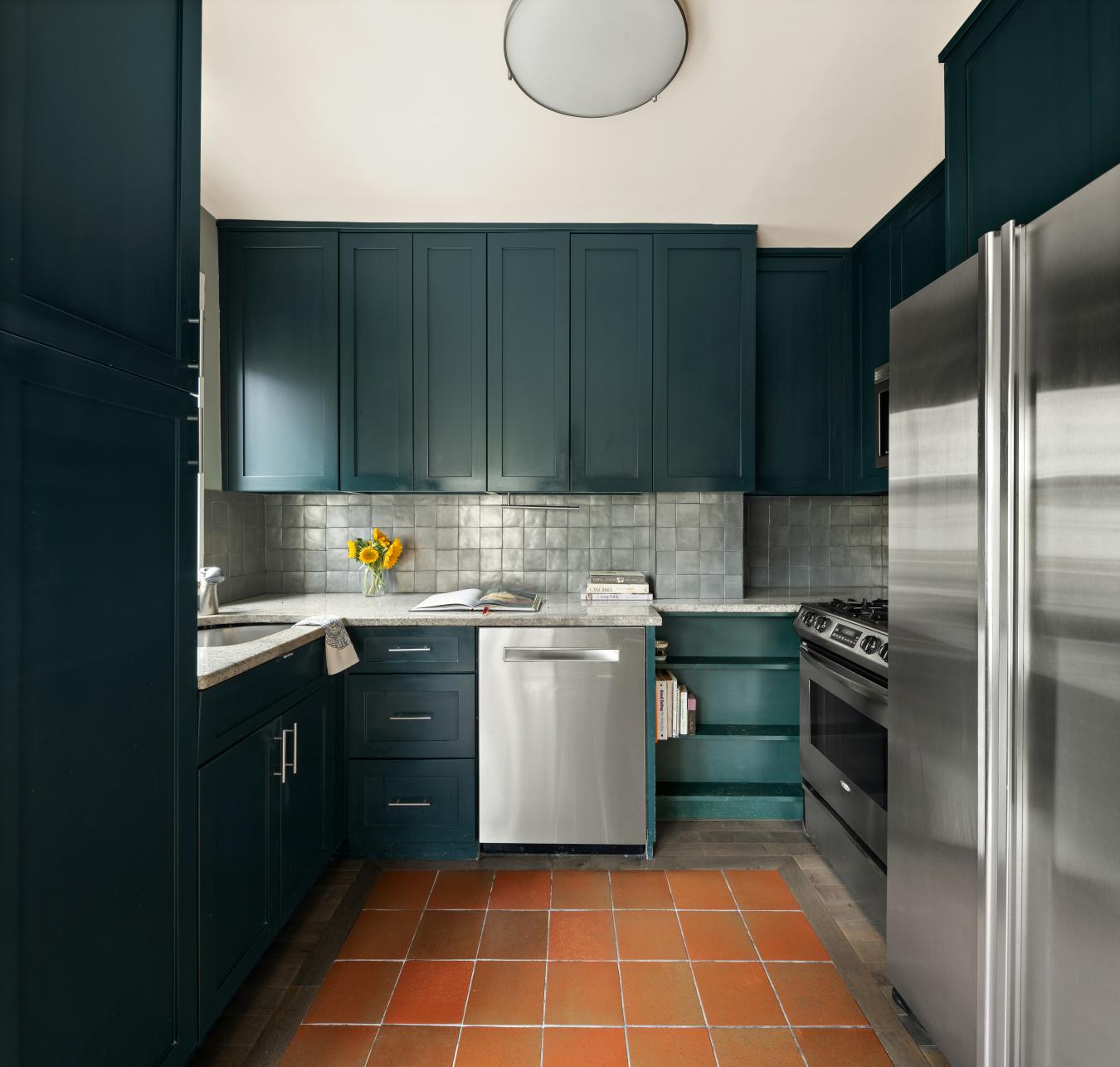 New York, New York, 10021, United States, 2 Bedrooms Bedrooms, ,2 BathroomsBathrooms,Residential,For Sale,1919261