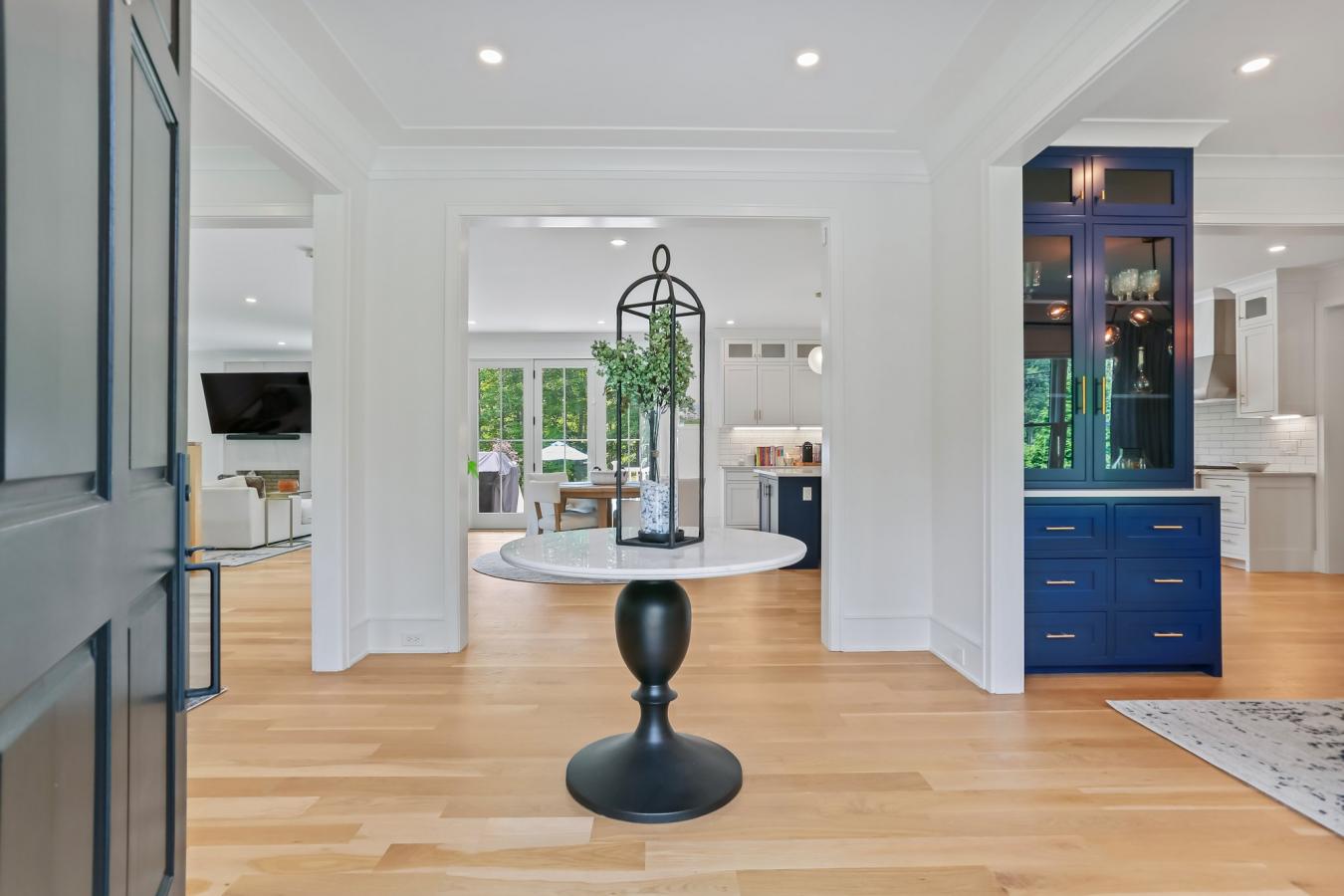 Fairfield, Connecticut, 06824, United States, 5 Bedrooms Bedrooms, ,3 BathroomsBathrooms,Residential,For Sale,1919249