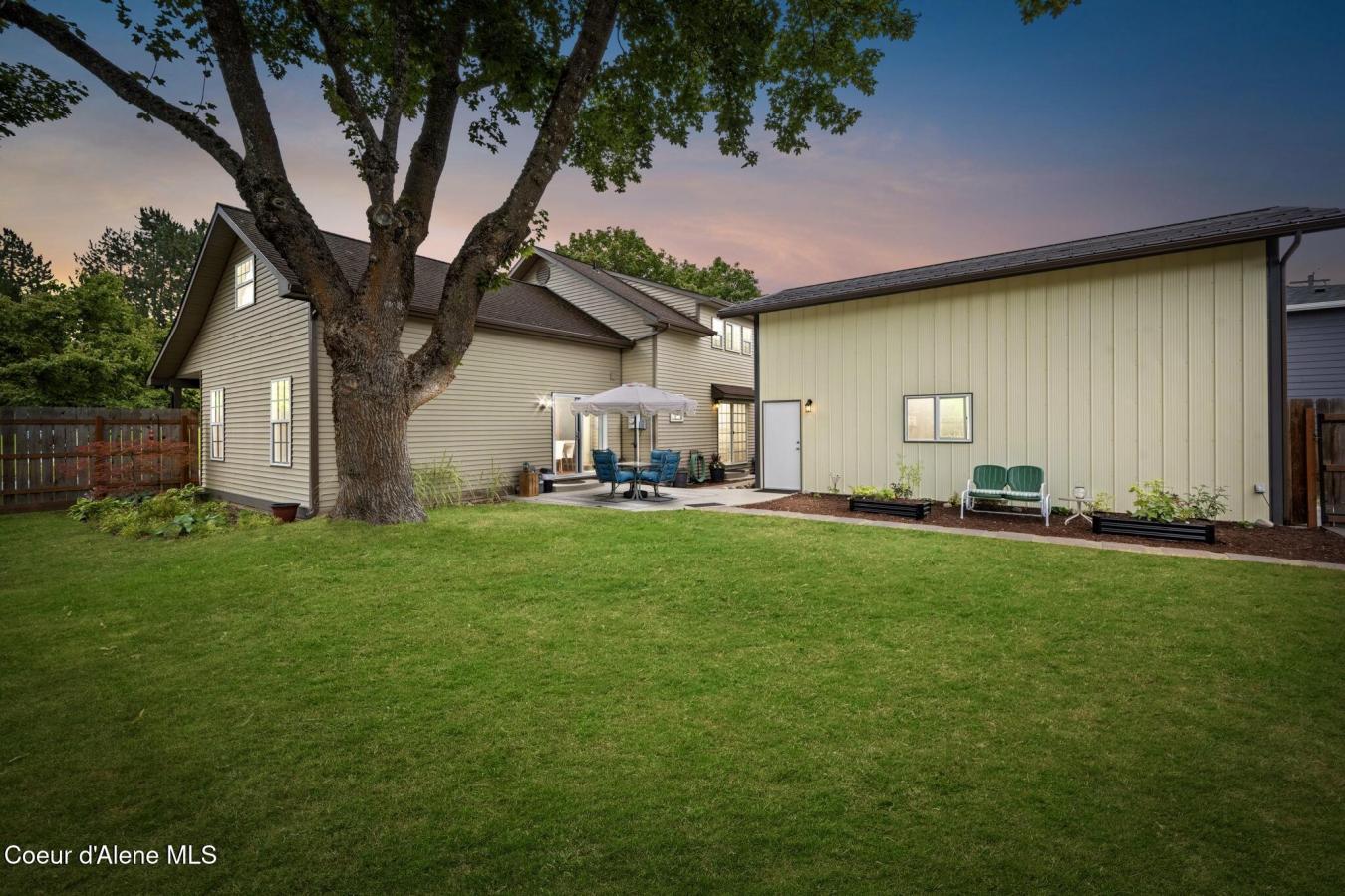 Coeur d'Alene, Kootenai, 83814, United States, 3 Bedrooms Bedrooms, ,2 BathroomsBathrooms,Residential,For Sale,1920180