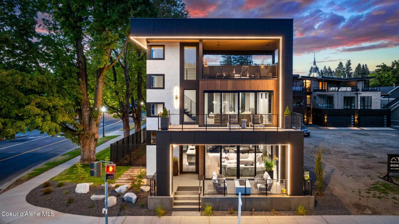 Coeur d'Alene, Kootenai, 83814, United States, 4 Bedrooms Bedrooms, ,4 BathroomsBathrooms,Residential,For Sale,1920181