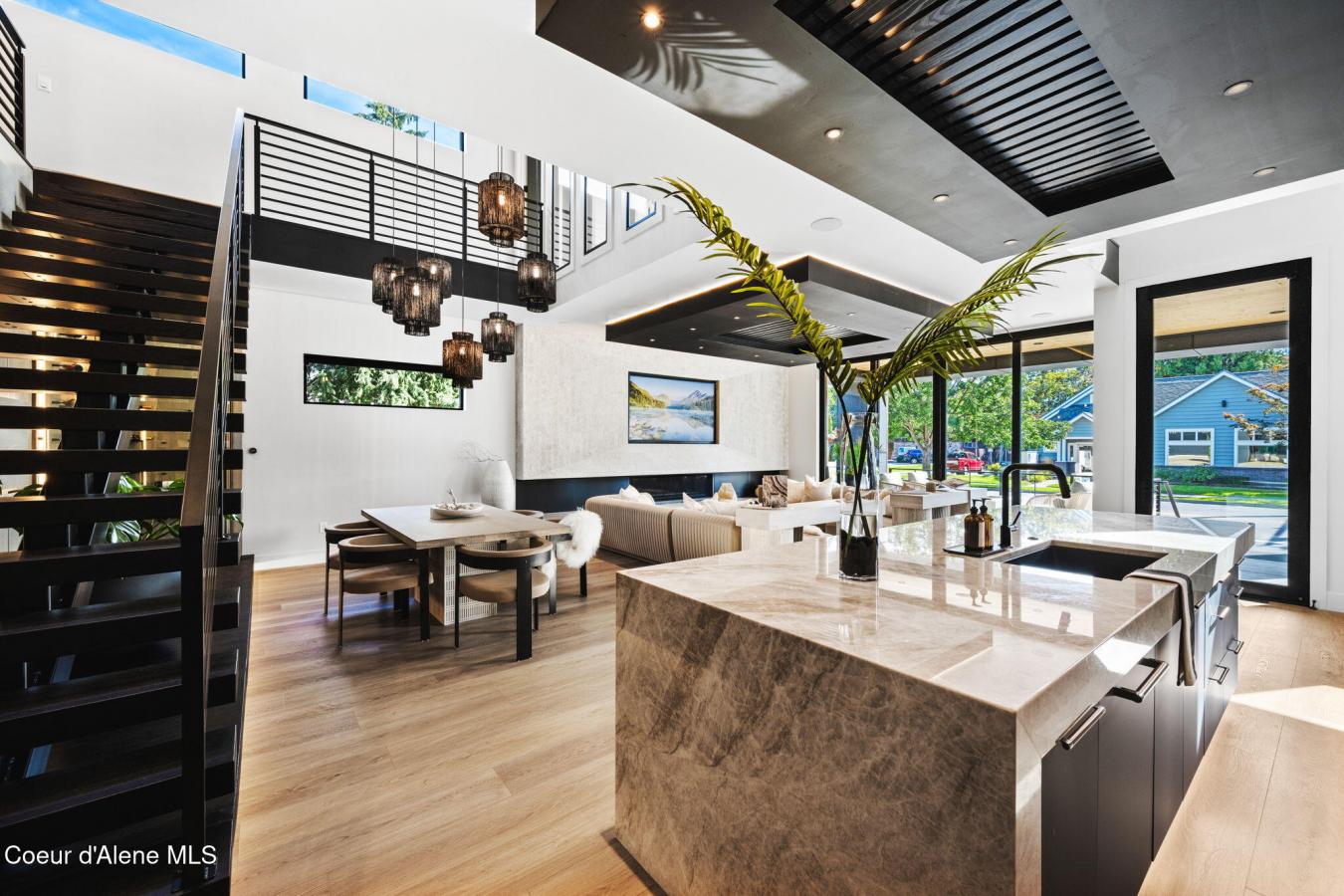 Coeur d'Alene, Kootenai, 83814, United States, 4 Bedrooms Bedrooms, ,4 BathroomsBathrooms,Residential,For Sale,1920181