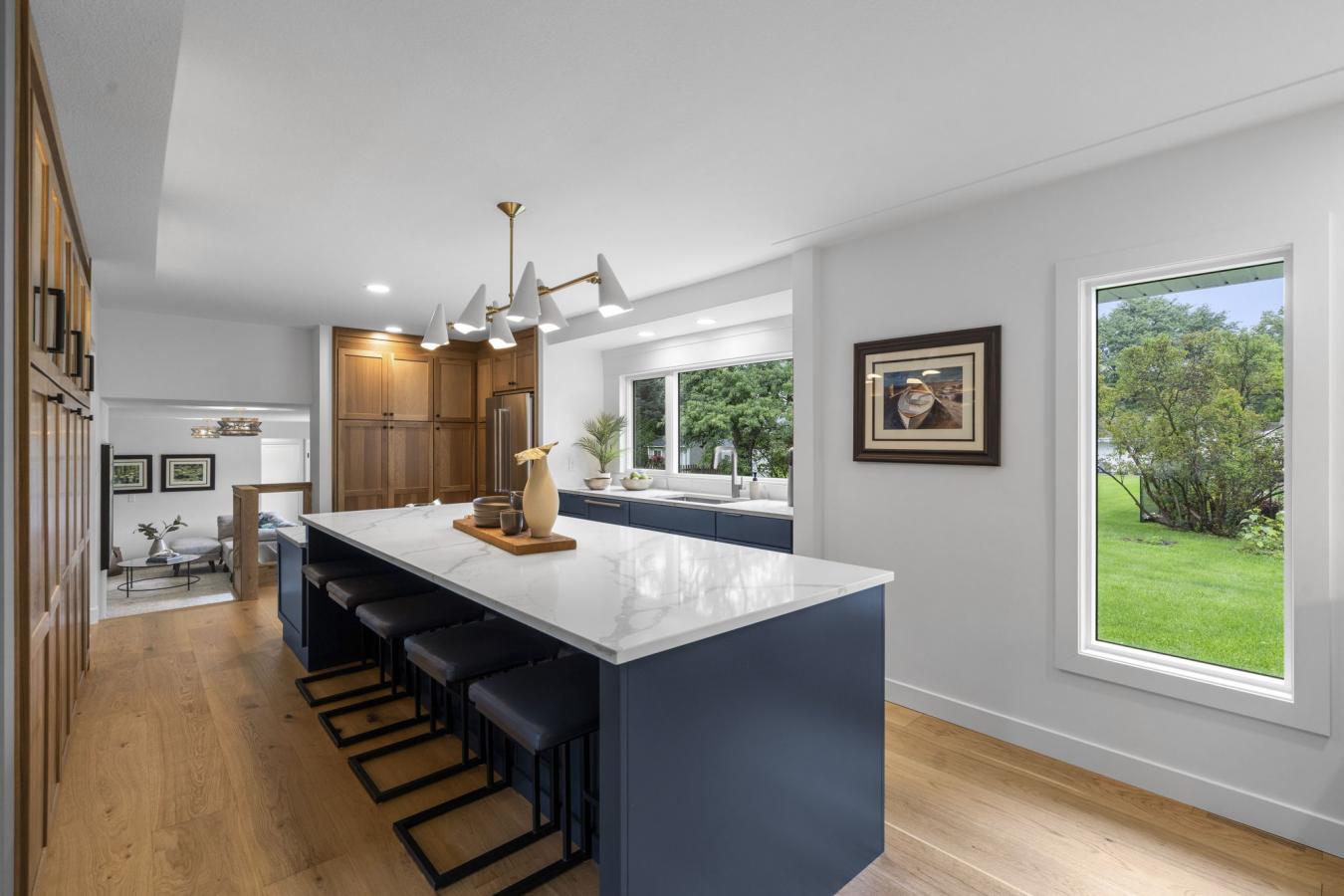 Edina, Hennepin, 55435, United States, 4 Bedrooms Bedrooms, ,3 BathroomsBathrooms,Residential,For Sale,1920182