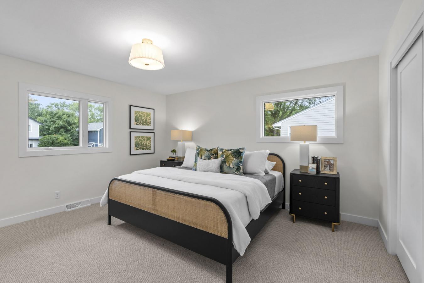 Edina, Hennepin, 55435, United States, 4 Bedrooms Bedrooms, ,3 BathroomsBathrooms,Residential,For Sale,1920182