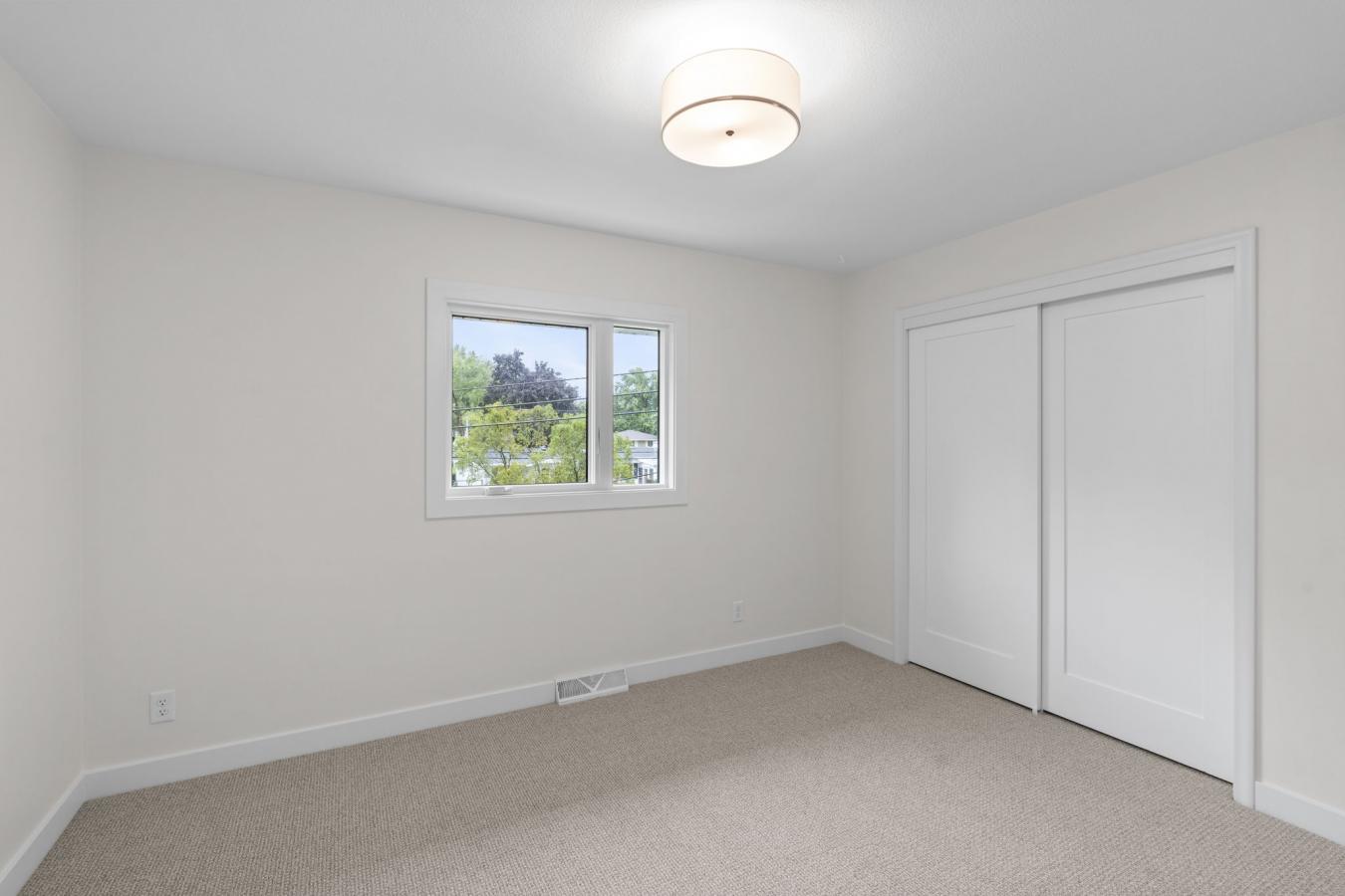 Edina, Hennepin, 55435, United States, 4 Bedrooms Bedrooms, ,3 BathroomsBathrooms,Residential,For Sale,1920182