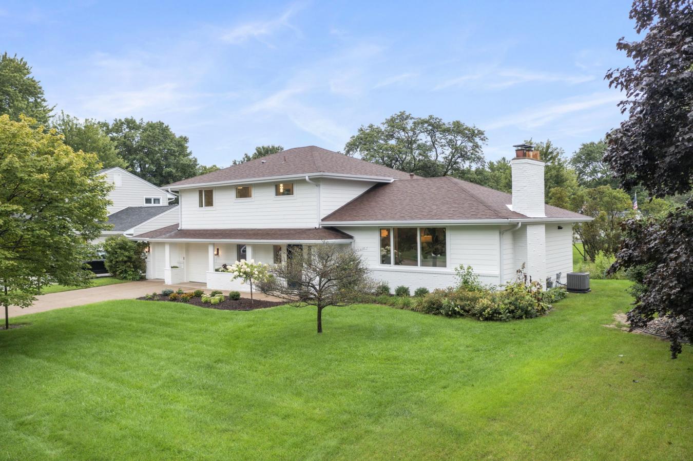 Edina, Hennepin, 55435, United States, 4 Bedrooms Bedrooms, ,3 BathroomsBathrooms,Residential,For Sale,1920182