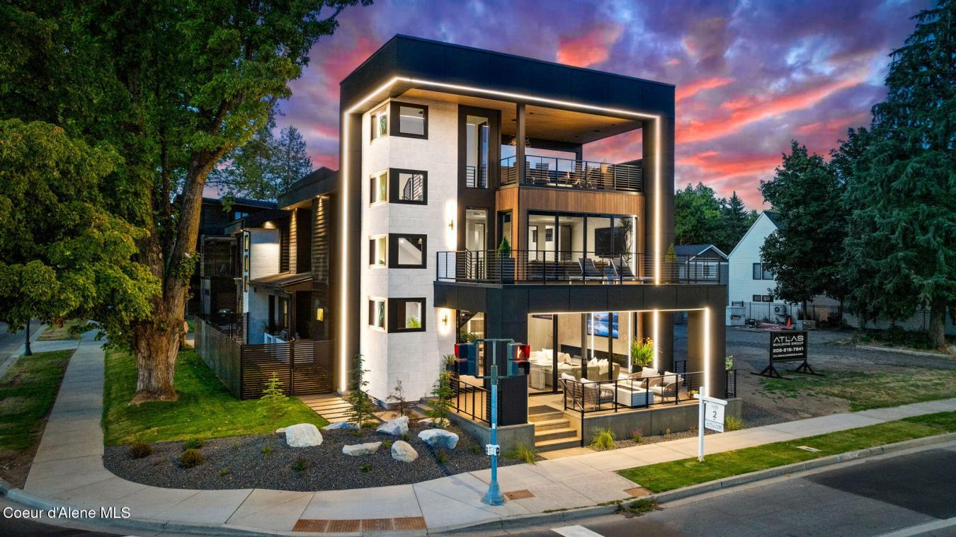 Coeur d'Alene, Kootenai, 83814, United States, 4 Bedrooms Bedrooms, ,3 BathroomsBathrooms,Residential,For Sale,1920178