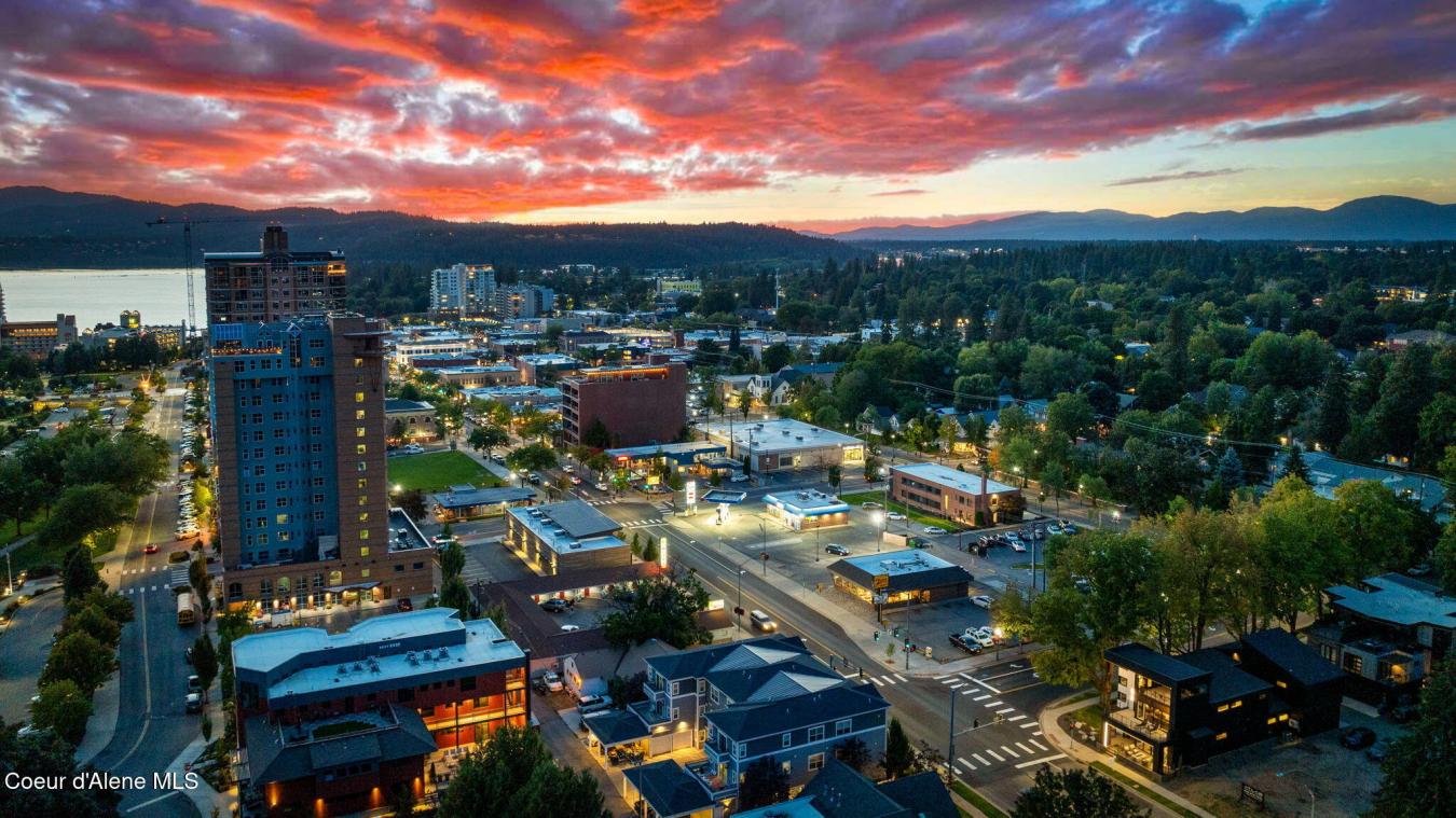 Coeur d'Alene, Kootenai, 83814, United States, 4 Bedrooms Bedrooms, ,3 BathroomsBathrooms,Residential,For Sale,1920178