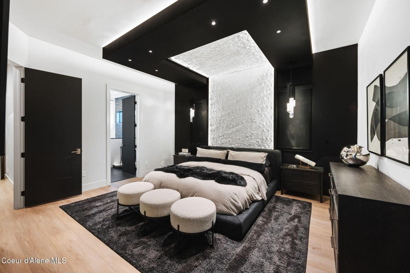 Coeur d'Alene, Kootenai, 83814, United States, 4 Bedrooms Bedrooms, ,3 BathroomsBathrooms,Residential,For Sale,1920178