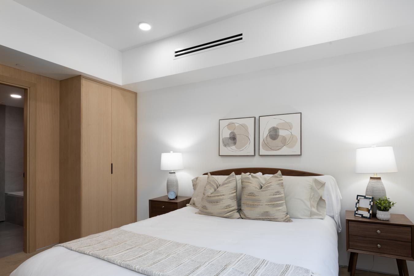Los Angeles, California, 90024, United States, 1 Bedroom Bedrooms, ,1 BathroomBathrooms,Residential,For Sale,1919248