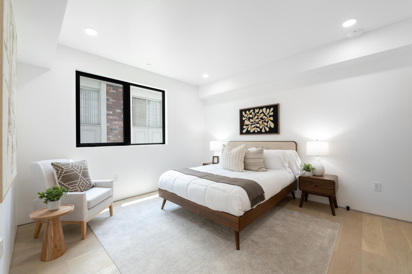 Los Angeles, California, 90024, United States, 2 Bedrooms Bedrooms, ,2 BathroomsBathrooms,Residential,For Sale,1919247