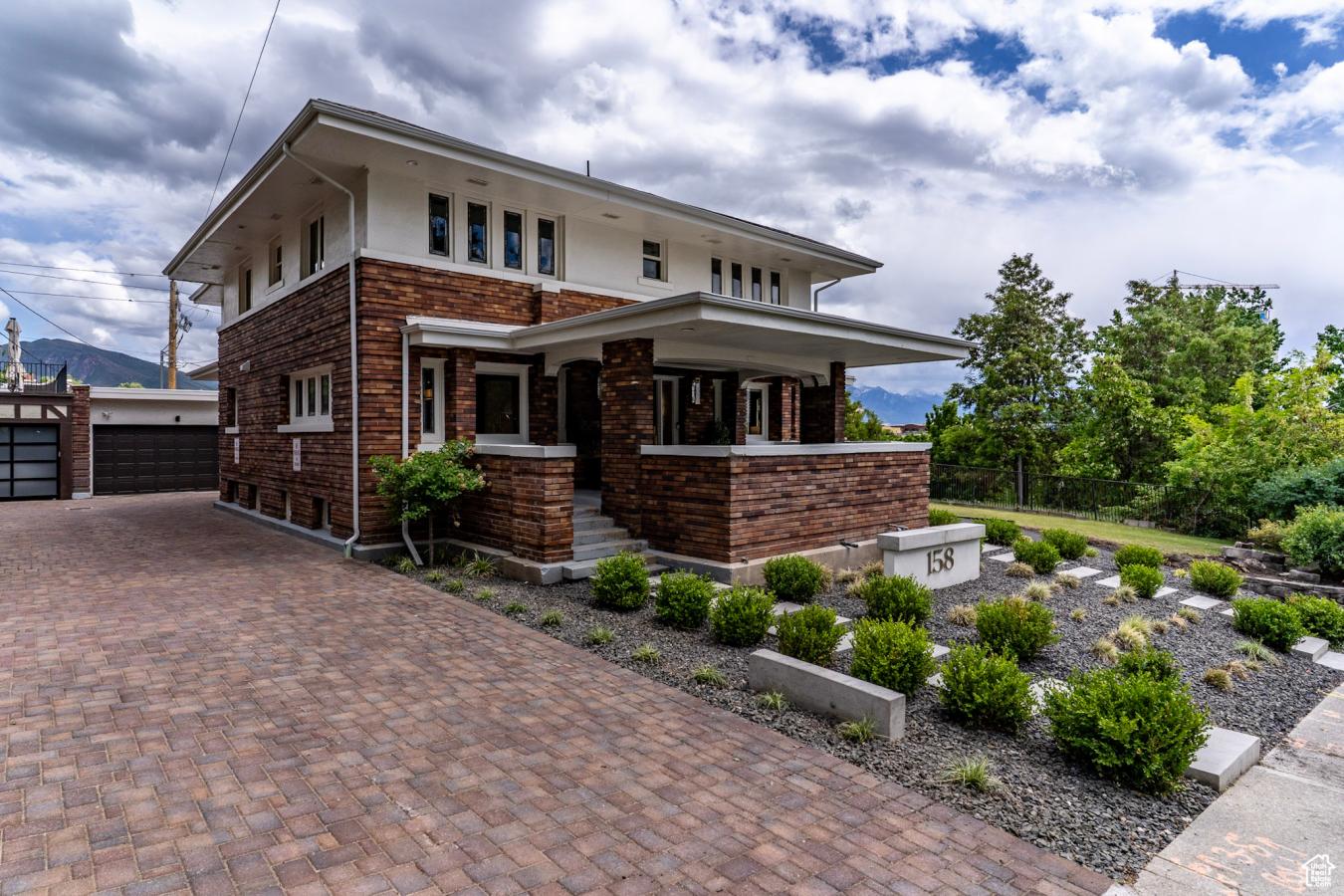 Salt Lake City, Utah, 84103, United States, 6 Bedrooms Bedrooms, ,5 BathroomsBathrooms,Residential,For Sale,1919245