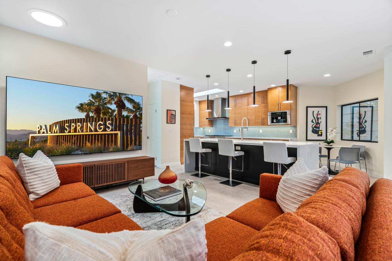 Palm Springs, California, 92262, United States, 2 Bedrooms Bedrooms, ,1 BathroomBathrooms,Residential,For Sale,1919244