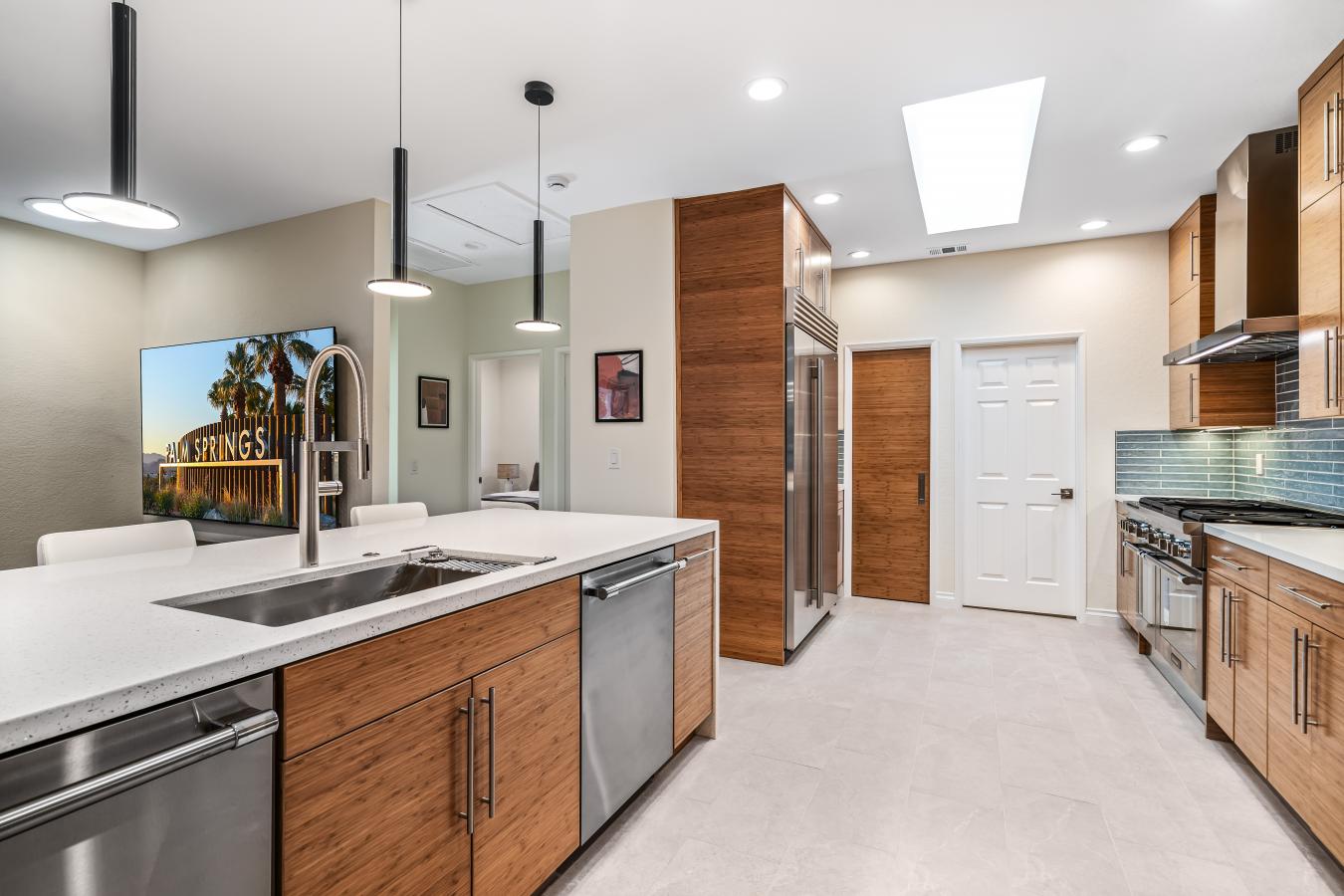 Palm Springs, California, 92262, United States, 2 Bedrooms Bedrooms, ,1 BathroomBathrooms,Residential,For Sale,1919244