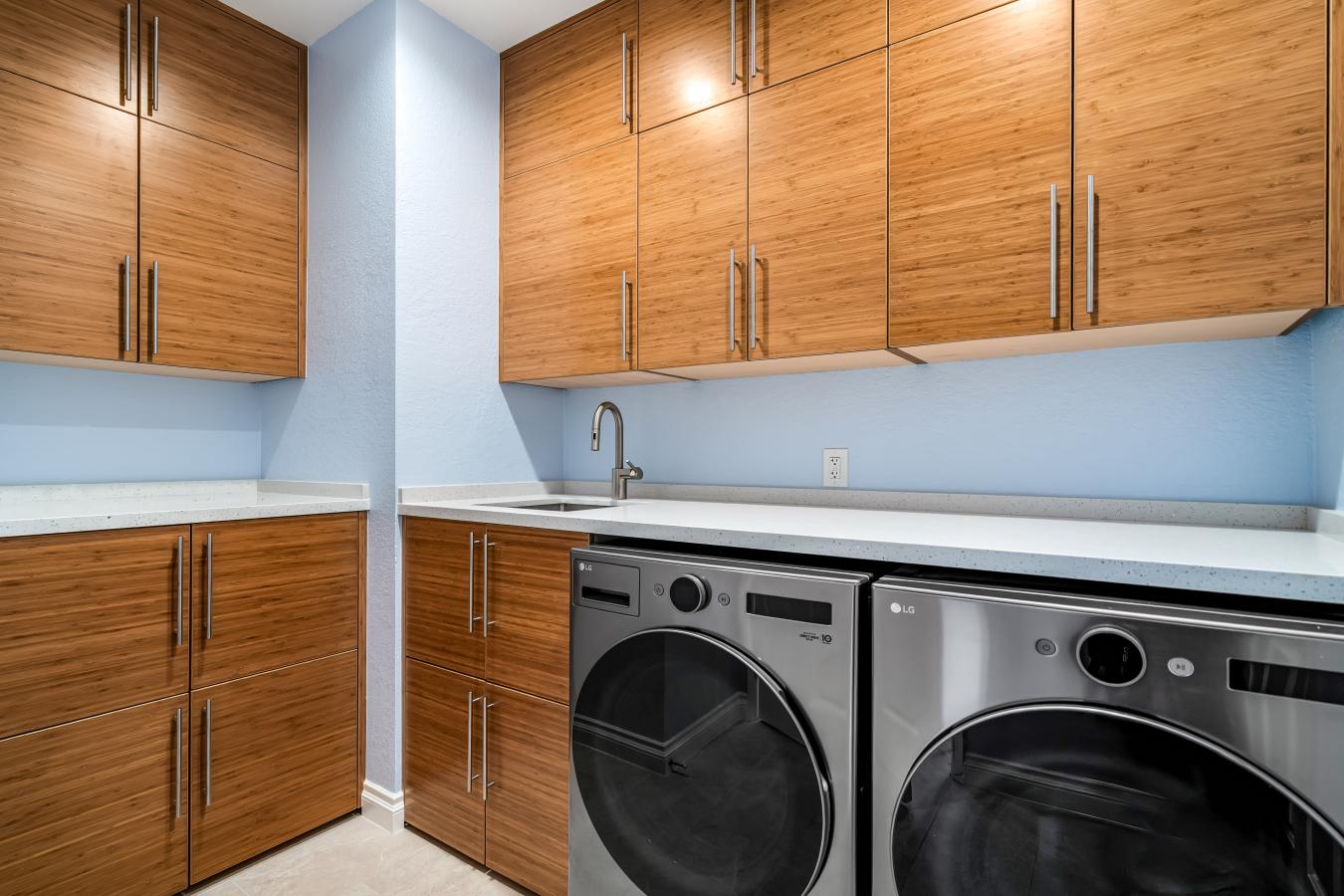 Palm Springs, California, 92262, United States, 2 Bedrooms Bedrooms, ,1 BathroomBathrooms,Residential,For Sale,1919244