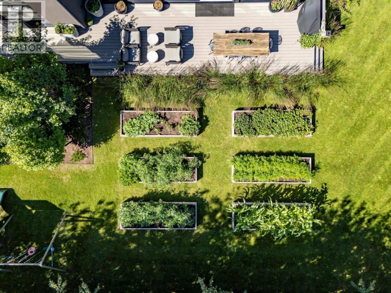 Golden, BC, V0A1H0, Canada, 5 Bedrooms Bedrooms, ,3 BathroomsBathrooms,Residential,For Sale,1920175