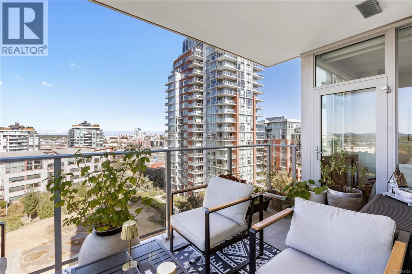Victoria, BC, V9A0H1, Canada, 2 Bedrooms Bedrooms, ,2 BathroomsBathrooms,Residential,For Sale,1920173