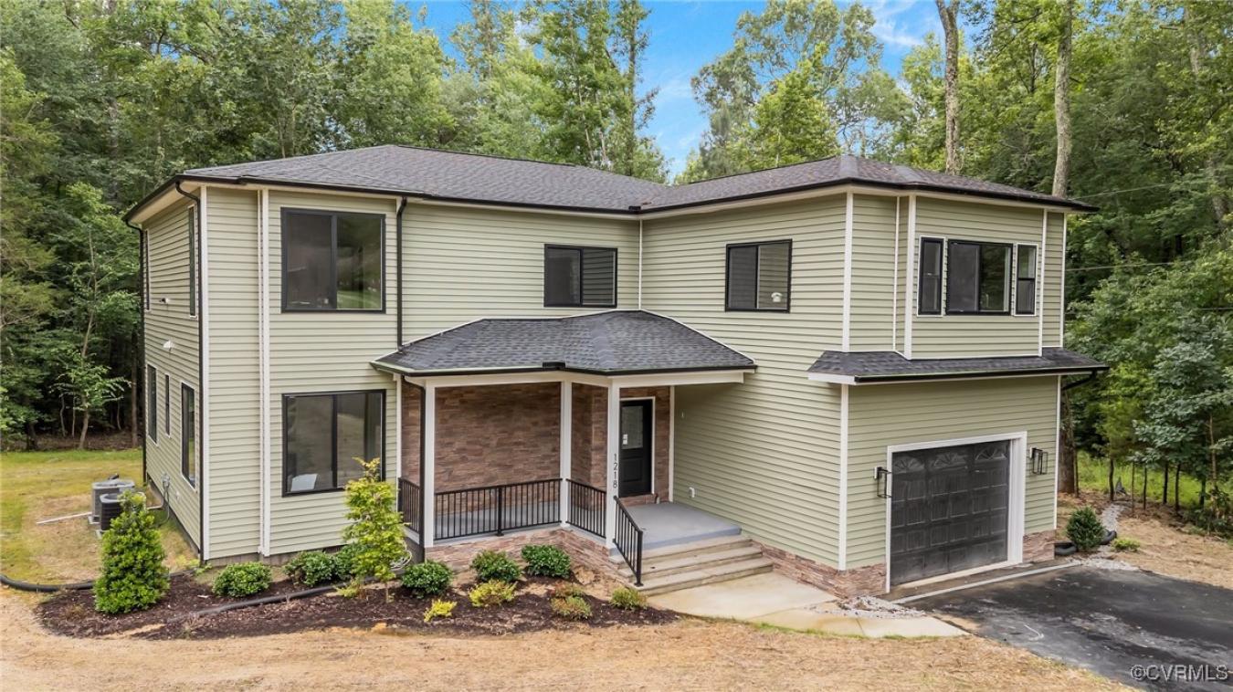 Midlothian, Chesterfield, 23114, United States, 5 Bedrooms Bedrooms, ,3 BathroomsBathrooms,Residential,For Sale,1922229