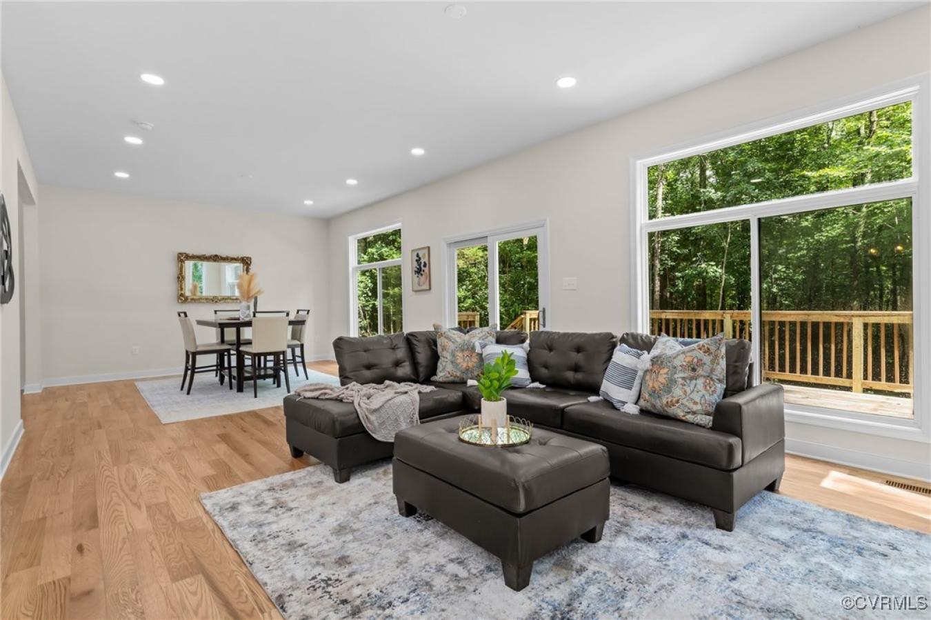 Midlothian, Chesterfield, 23114, United States, 5 Bedrooms Bedrooms, ,3 BathroomsBathrooms,Residential,For Sale,1922229