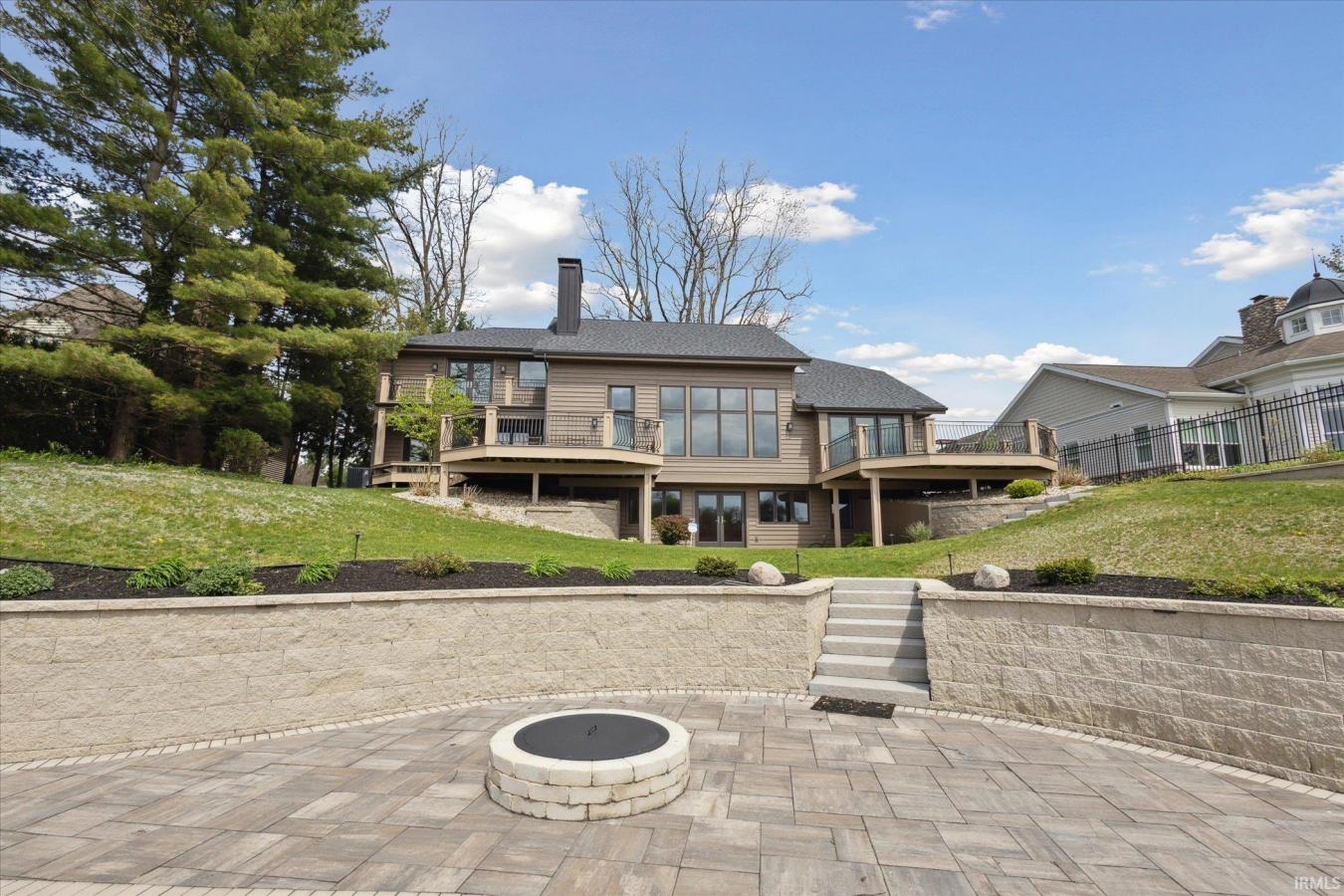 Elkhart, Indiana, 46514-4632, United States, 4 Bedrooms Bedrooms, ,4 BathroomsBathrooms,Residential,For Sale,1922227