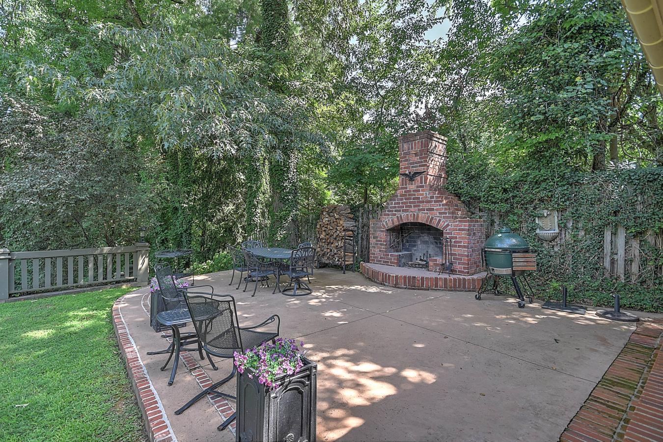 Bristol, Virginia, 24201, United States, 4 Bedrooms Bedrooms, ,3 BathroomsBathrooms,Residential,For Sale,1936039