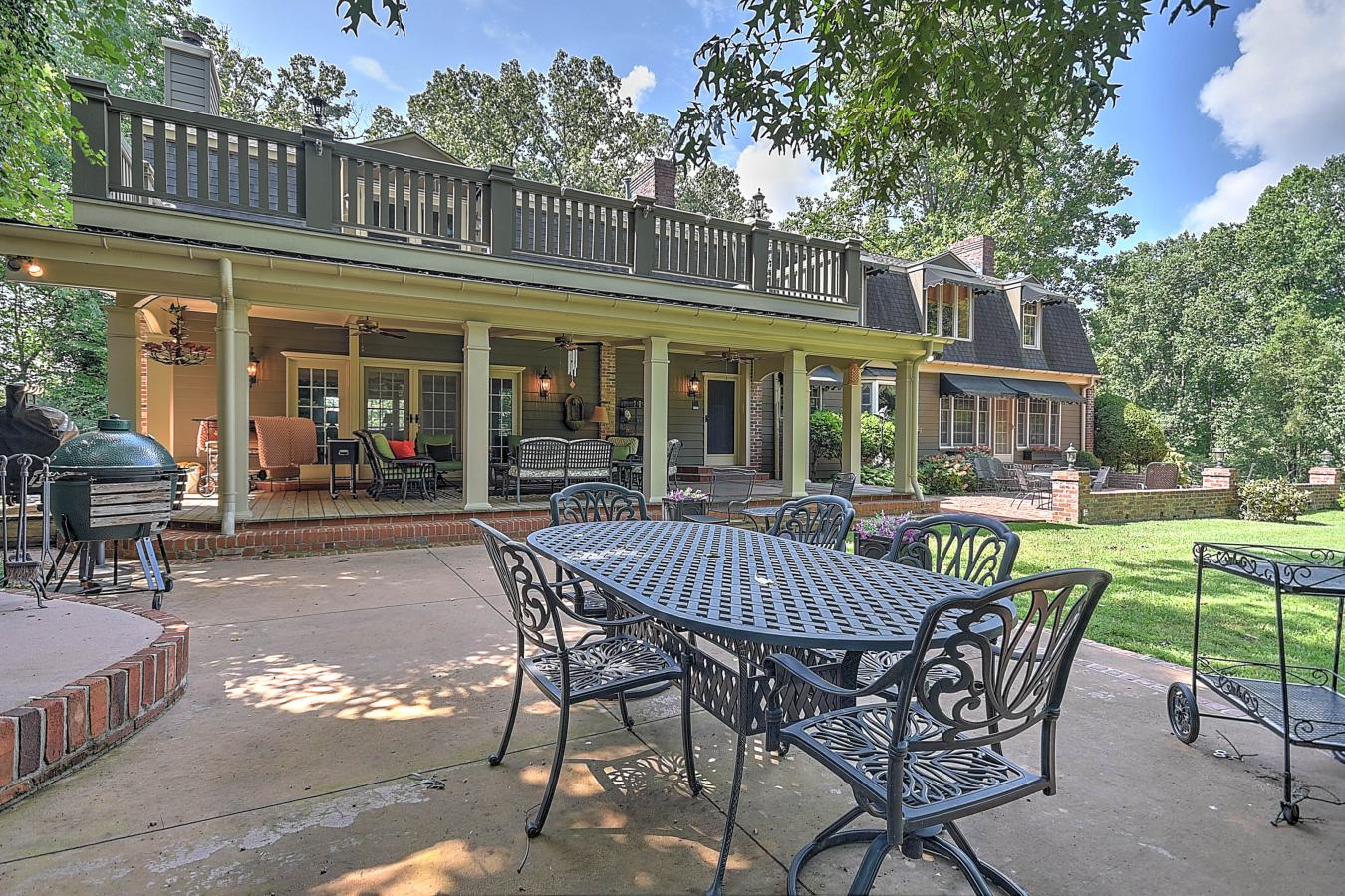 Bristol, Virginia, 24201, United States, 4 Bedrooms Bedrooms, ,3 BathroomsBathrooms,Residential,For Sale,1936039