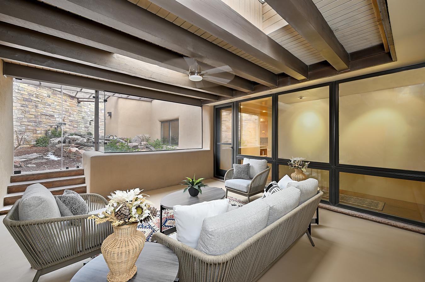 Santa Fe, New Mexico, 87501, United States, 4 Bedrooms Bedrooms, ,6 BathroomsBathrooms,Residential,For Sale,1920169